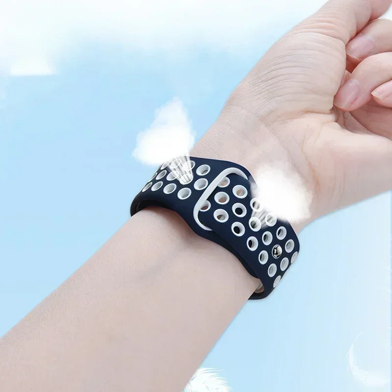 Breathable Sports Silicone Strap - Versatile 20mm/22mm Wristband
