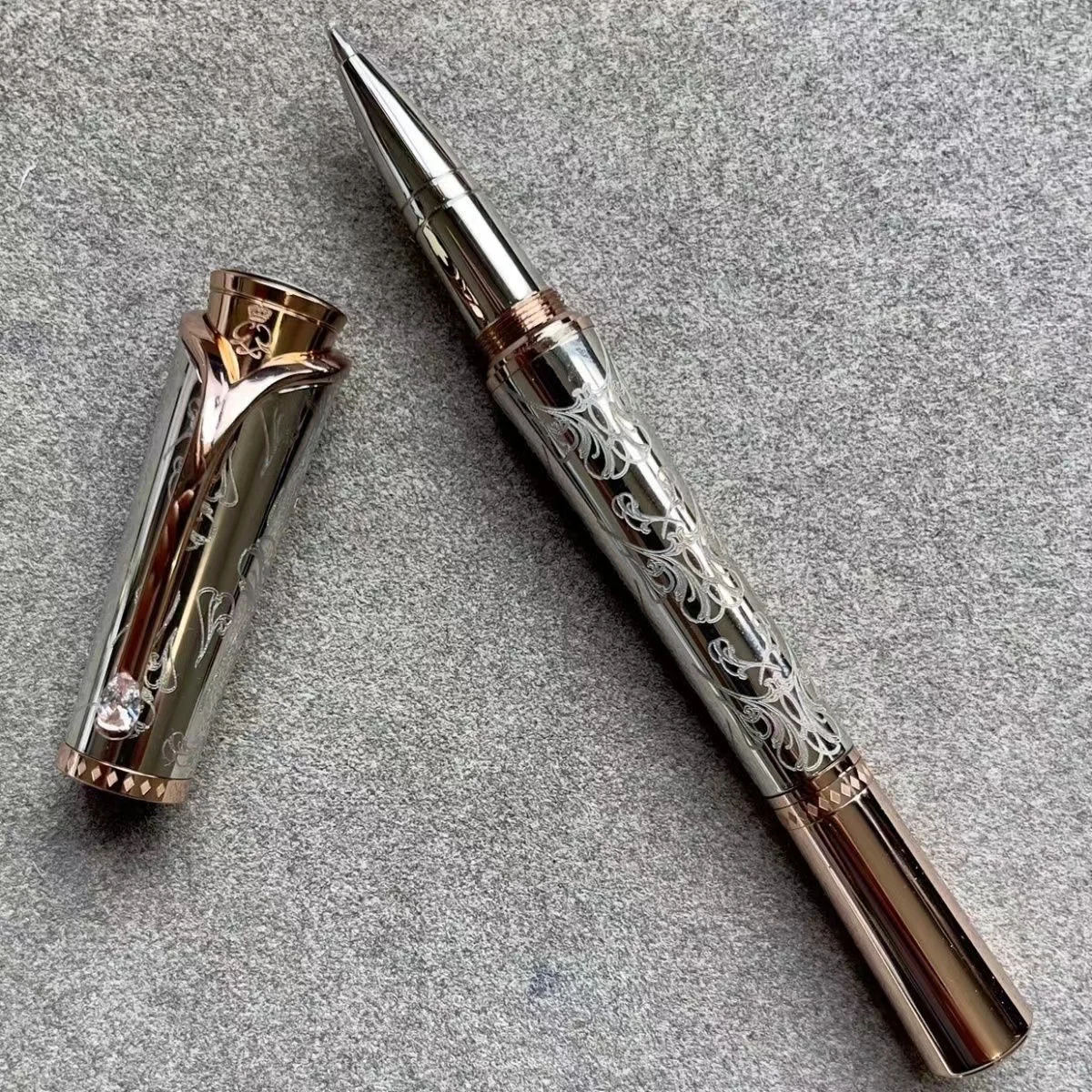 2023 Mb New Lady Princess Of Grace Kelly Monte Penna Da Scrittura Roller Ball Pens Blance Ink Gel Pen Cancelleria