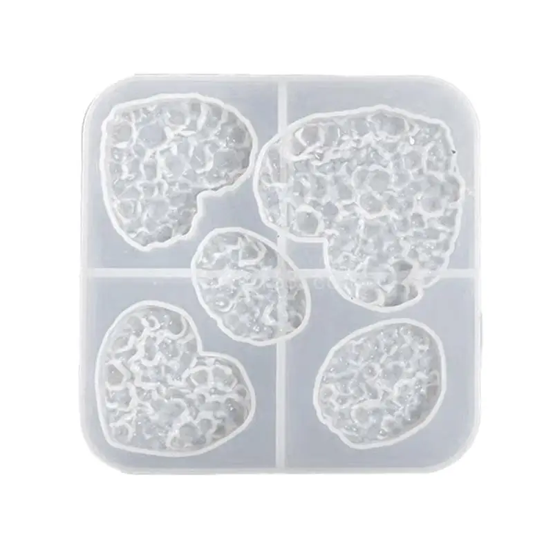 

Durable Silicone Mold Love Heart Pendant Mould Epoxy Resin Moulds Jewelry Accessories Making Molds for DIY Enthusiasts