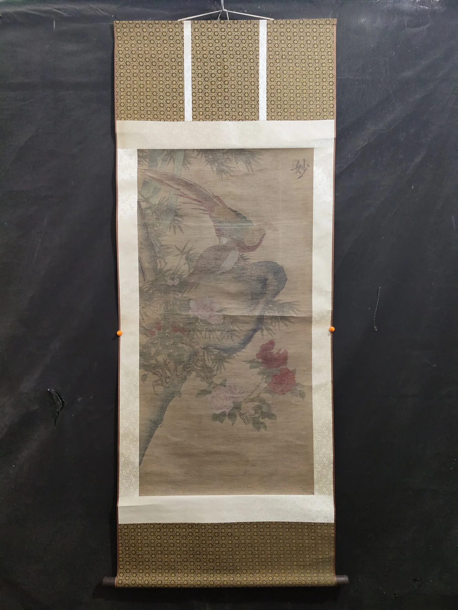 

Antique Chinese Calligraphy & Painting Nave Silk Fabric Scroll Flowers & Birds Hand-Drawn Hand-painted by Ma Yuanyu
