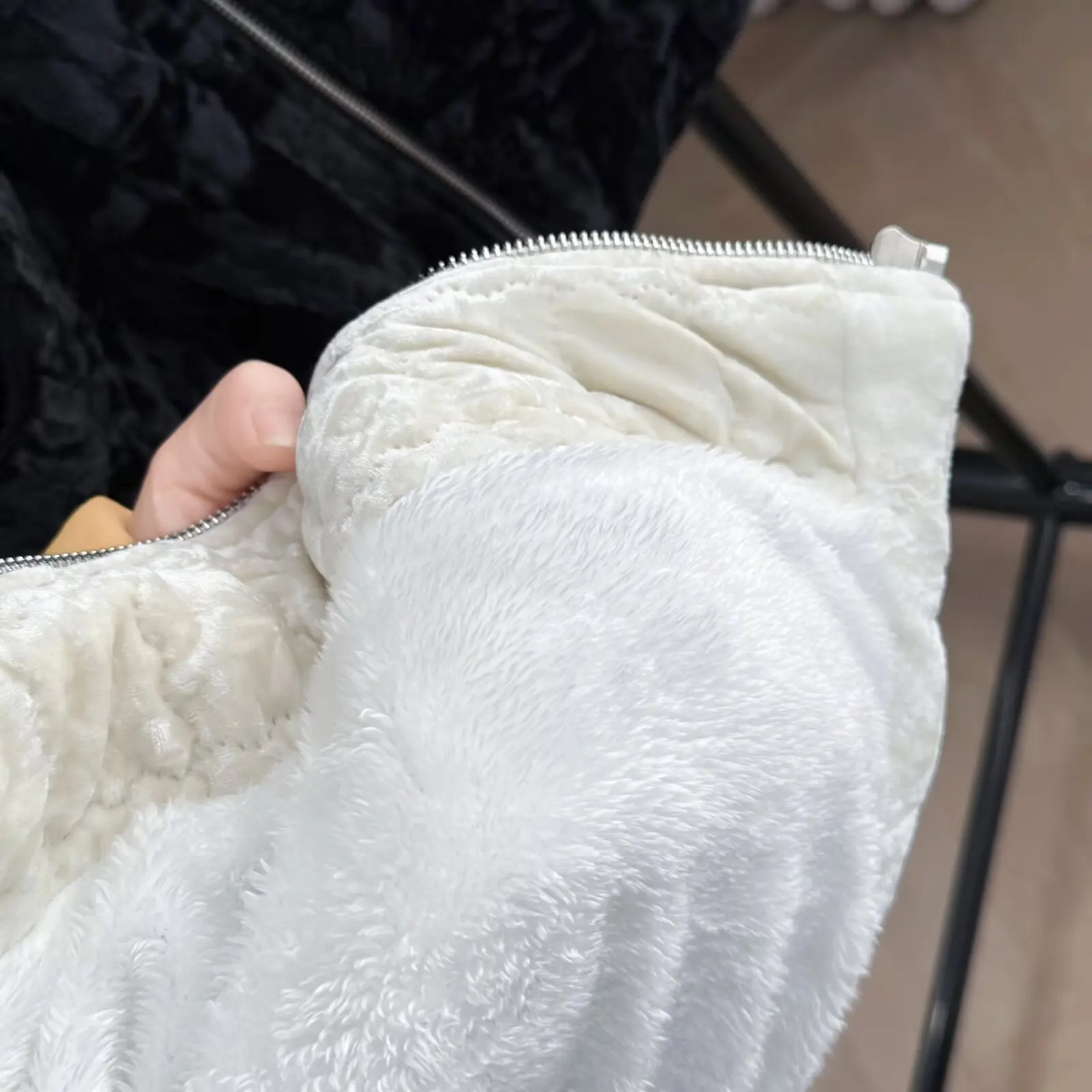 XXXXL Fashion Plus Size Women's Parkas Winter Pleuche Color Blocked Fleece Warm Collarless Coat Casual Padded Jacket 555