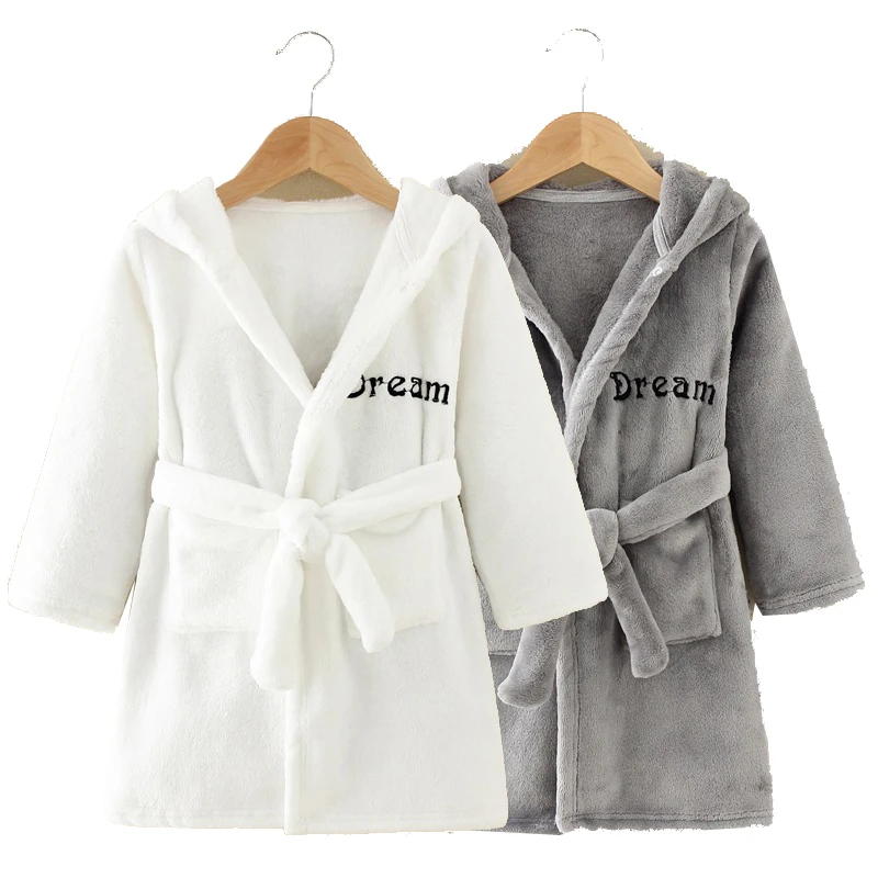 Cartoon Kids Robes Flannel Child Boys Girls Robes Lovely Animal Hooded Bath Long Sleeve Baby Boy Bathrobe Child Clothing