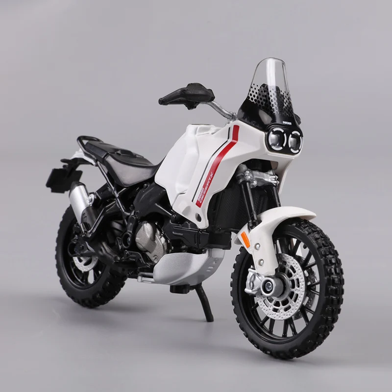 

Maisto 1:18 Desert X Motorcycle Car Simulation Alloy Car Model