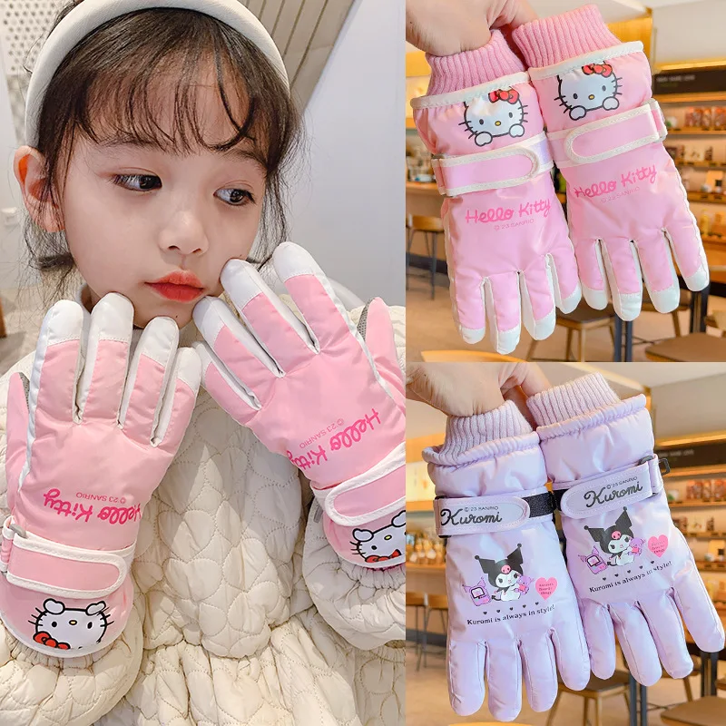 

Sanrio Hello Kitty Glove Action Anime Figures Kuromi PompomPurin Mymelody Cute Glove Children Ride Playing with Snow Warm Gloves