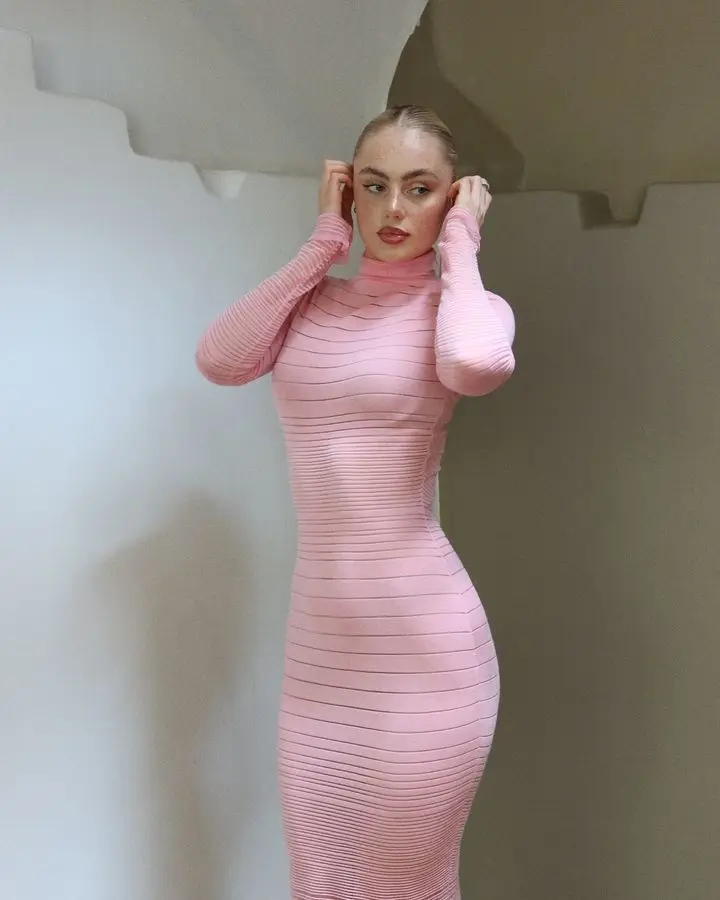 Elegant Long Sleeved Sweater Knit Dress Women Stretch Tight Striped Bodycon Party Evening Dress Fashiona Street Vestido