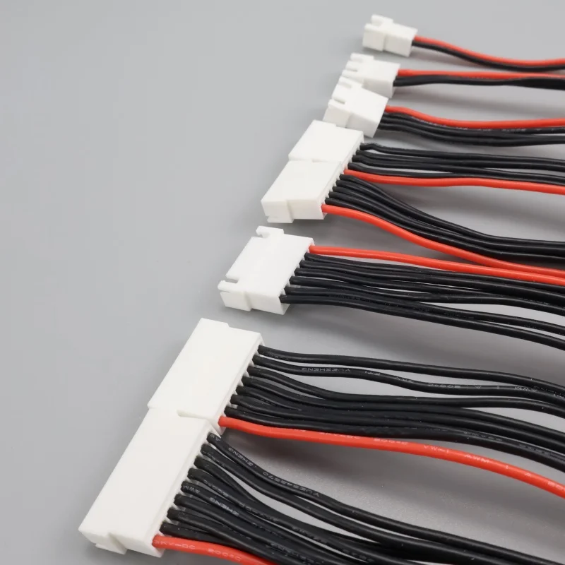 Détail des connecteurs JST sur câbles de batterie 10cm, compatibles 1S à 8S, lot de 5.
