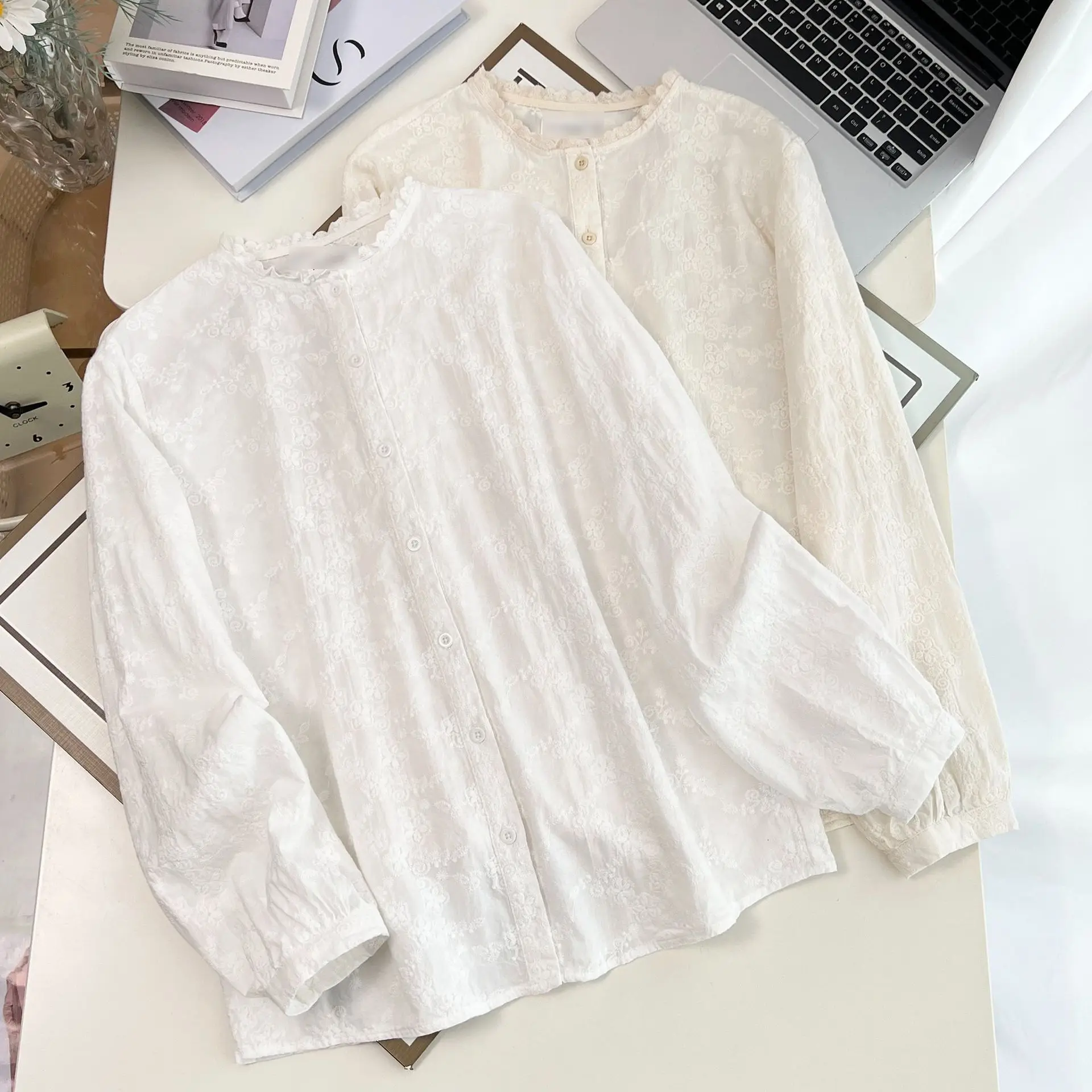 Plus Size Women's Blouses 2025 Autumn New Artistic Style Ruffled Collar Cotton Embroidery Jacquard Long Sleeved Shirt 9090