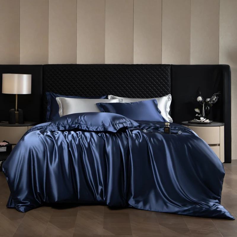 Set Biancheria da Letto in Seta Pura 100% - 4 Pezzi, Misura King/Queen, con Copripiumino, Federe e Lenzuolo con Angoli di Alta Qualità - immagine 2