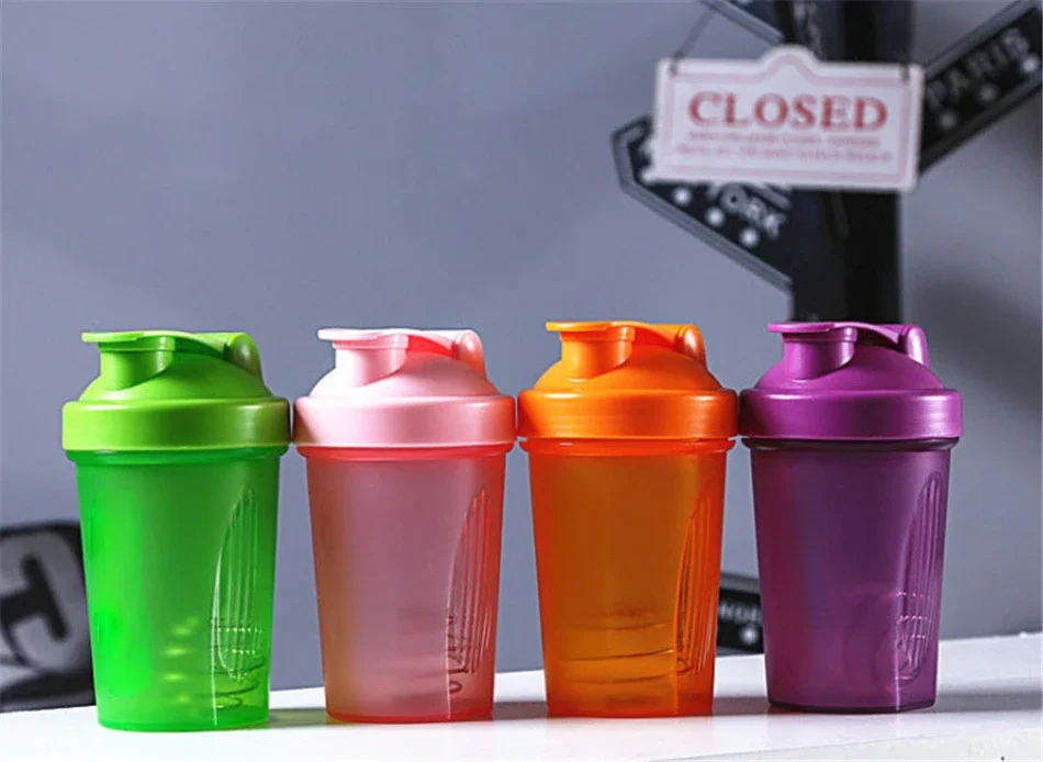 Description Picture 3 of itemSport Shaker Bottle Whey Protein Powder Mixing Fitness Gym Shaker Outdoor Portable Plastic Drink Bottle Cocina cleaver 400ML
