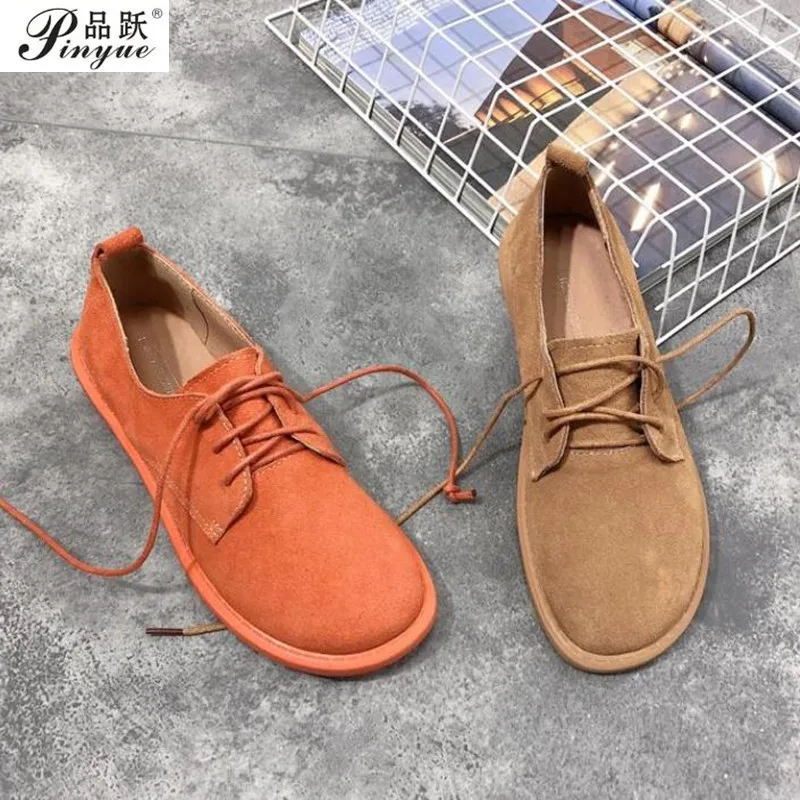 

Туфли женские на шнуровке, повседневная спортивная обувь с круглым носком, модные весенние кроссовки из абразивной кожи, прогулочная обувь на плоской подошве, 35 39