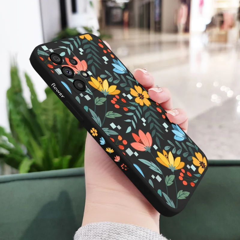 Vibrant Floral Design Protective Smartphone Case