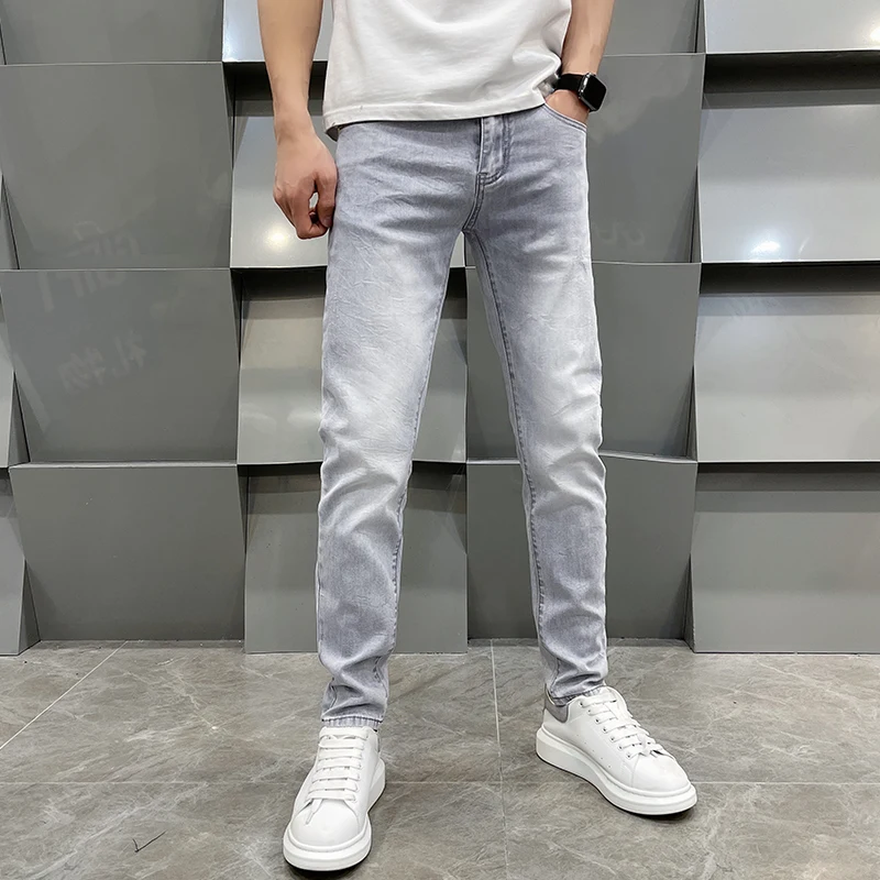 High-end light luxury fashion casual jeans men loose straight trousers spring and summer models hundred European goods light blu