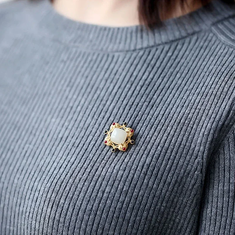 금 도금 상감 천연 헤티안 옥 기하학적 중공 하트 브로치 펜던트, 이중 용도 숙녀 쥬얼리, 독특한 장인 디자인