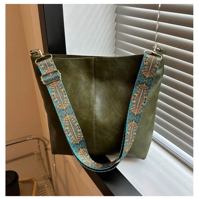 รูปสินค้า Vintage PU Shoulder Bag กระเป๋าแฟชั่นผู้หญิง