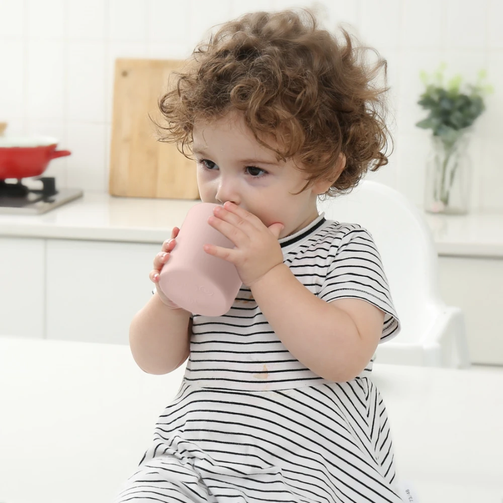 Color Kids 1PCS Baby Learning Drinking Cup Silicone Feeidng Liquid Cup Feed Gargle Mug Kids Training Water Cups Baby Accessories