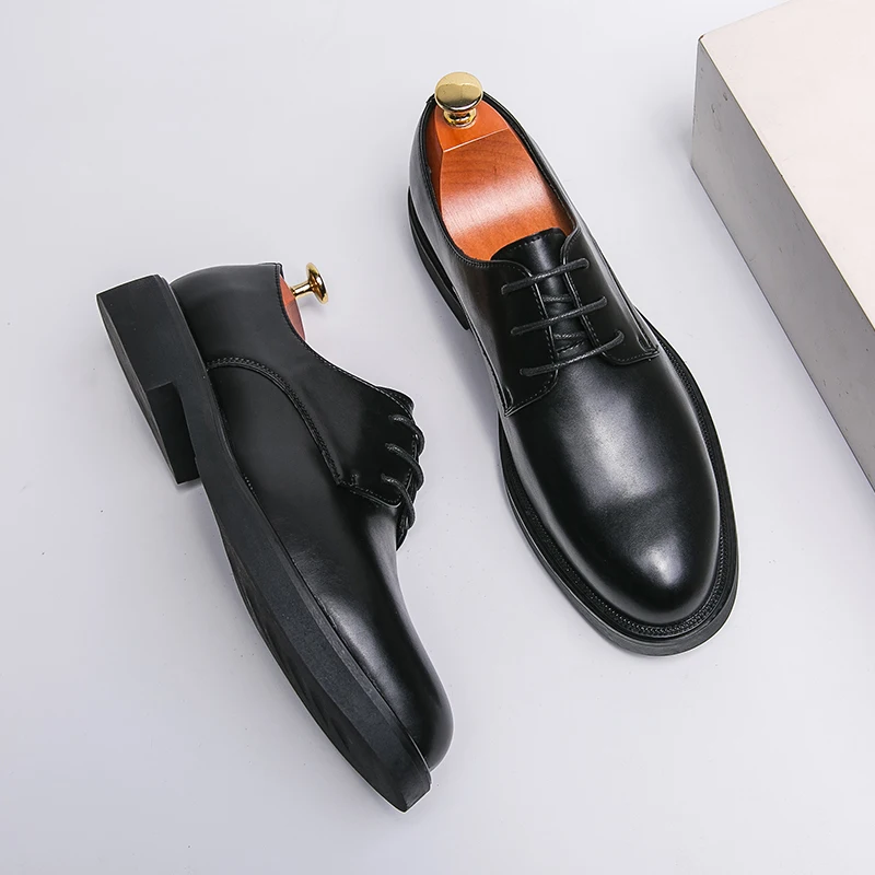 Spring Autumn Soft Sole Comfortable Casual Shoes Men's Outdoor Hiking Travel Shoes High End High Quality Men's Suit Dress Shoes 2