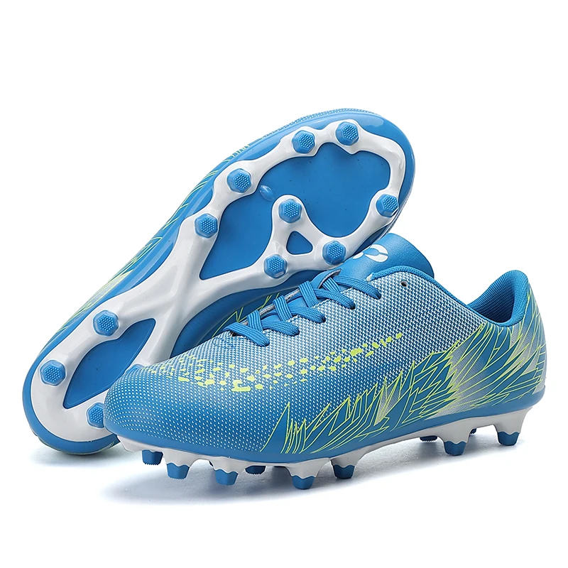 Large Size Adolescent Comfortable Outdoor Football Sports Shoes Children's Breathable Training Shoes Adult Casual Football