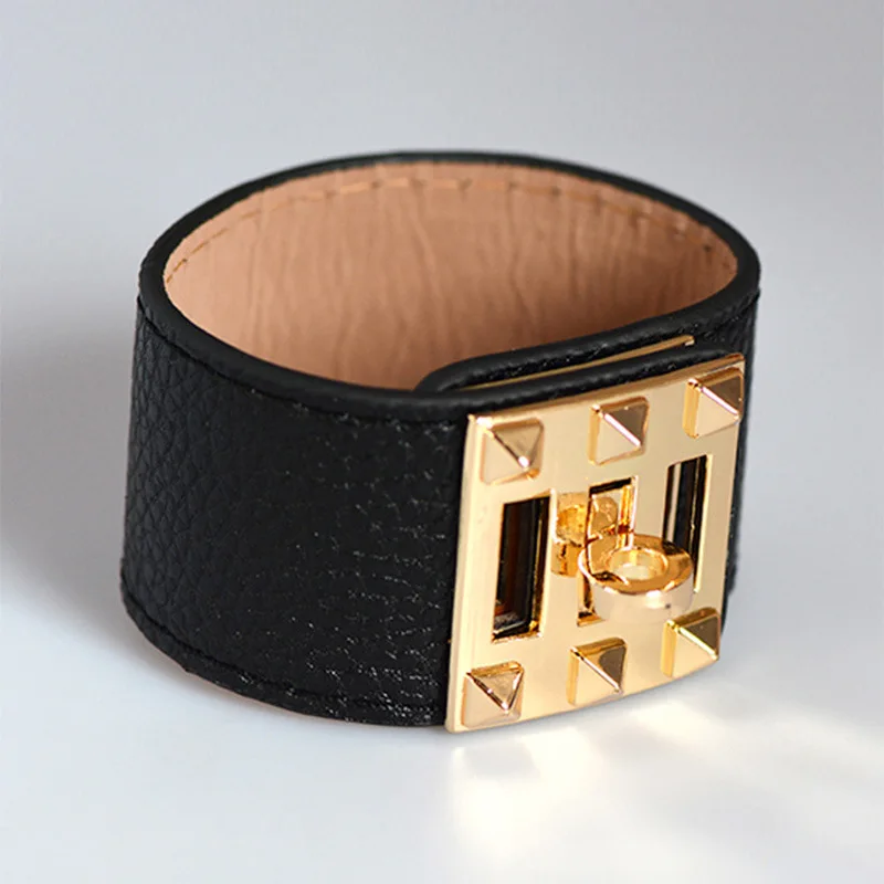 European and American fashion PU wide rotating buckle leather bracelet