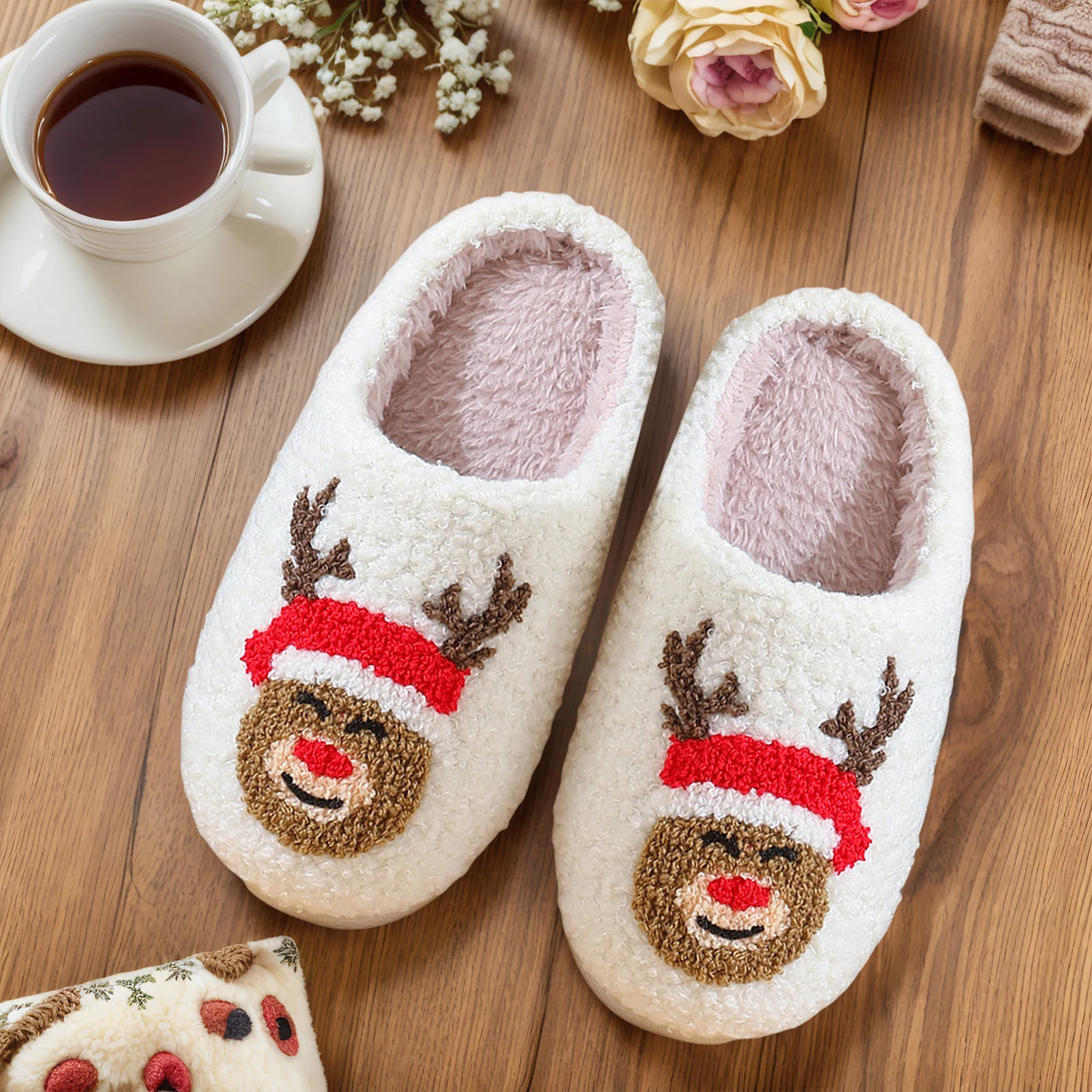Children Christmas Cotton Slippers Breathable Thicken Fluffy Flat Home Shoes Plush Cotton Slippers for Winter Autumn