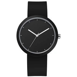 Elegant Women's 41mm Minimalist Watch with PVD Finish and Rubber Strap (Black)