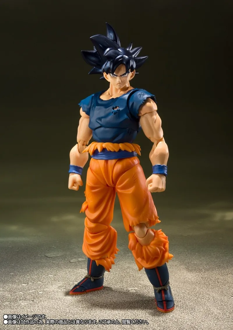 Bandai S.H.Figuarts Dragon Ball Super Ultra Instinct Son Goku Action Figure  Silver - US