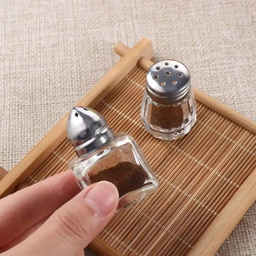 New Mini Seasoning Bottle Transparent Glass Spice Jars with Lid Durable BBQ Salt Jar Storage Bottle Kitchen Cooking Tool