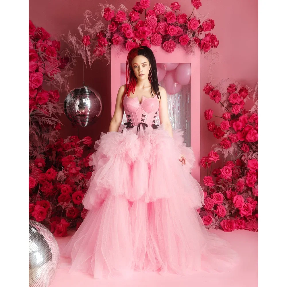 

Sweet Strapless Sleeveless Prom Dress Pink Fashion Tiered Pleat Tulle Ball Gowns Elegant Sweep Train Evening Party Dresses 2024