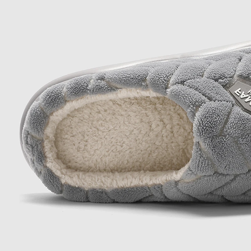 Comfortable Warm Home Cotton Slippers Women Indoor Thick Bottom Fluffy Slippers Woman Non Slip Soft Sole House Slides Female