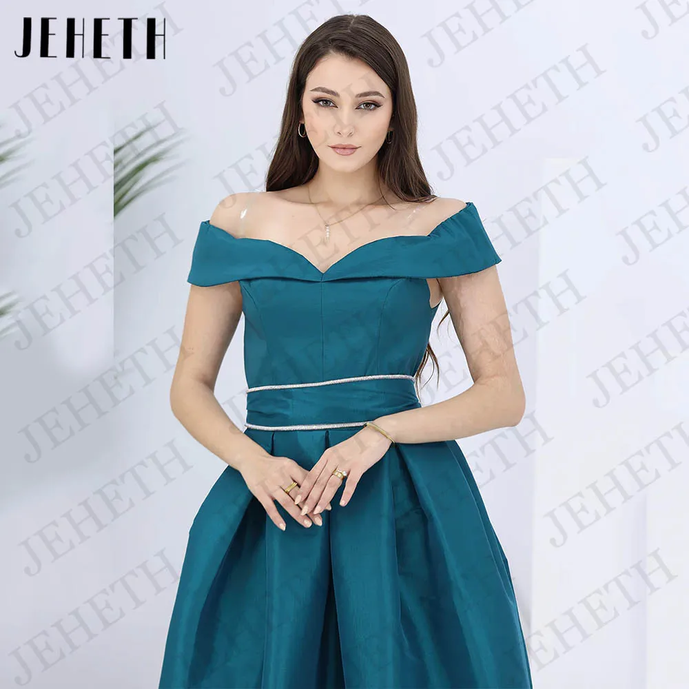 Рисунок 2 - Атласное Вечернее платье JEHETH