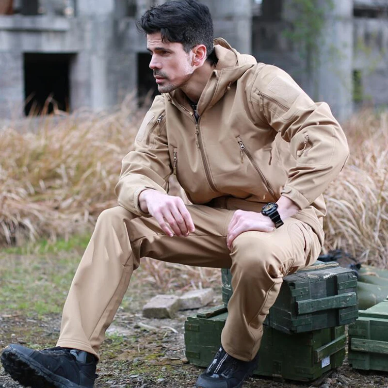 Men's Tactical Jackets Warm Soft Shell Hooded Coat Combat Suits Hiking Camping Climbing Pants Men Hunting Clothes Wear-resisting 6