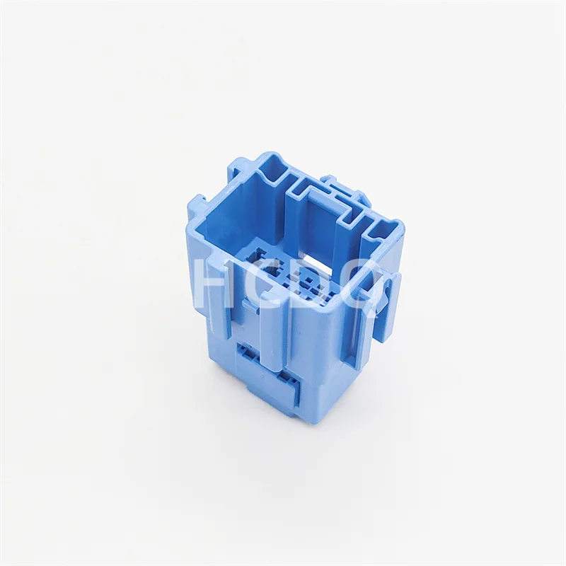 10 PCS Supply 7286-8860-90 original and genuine automobile harness connector Housing parts