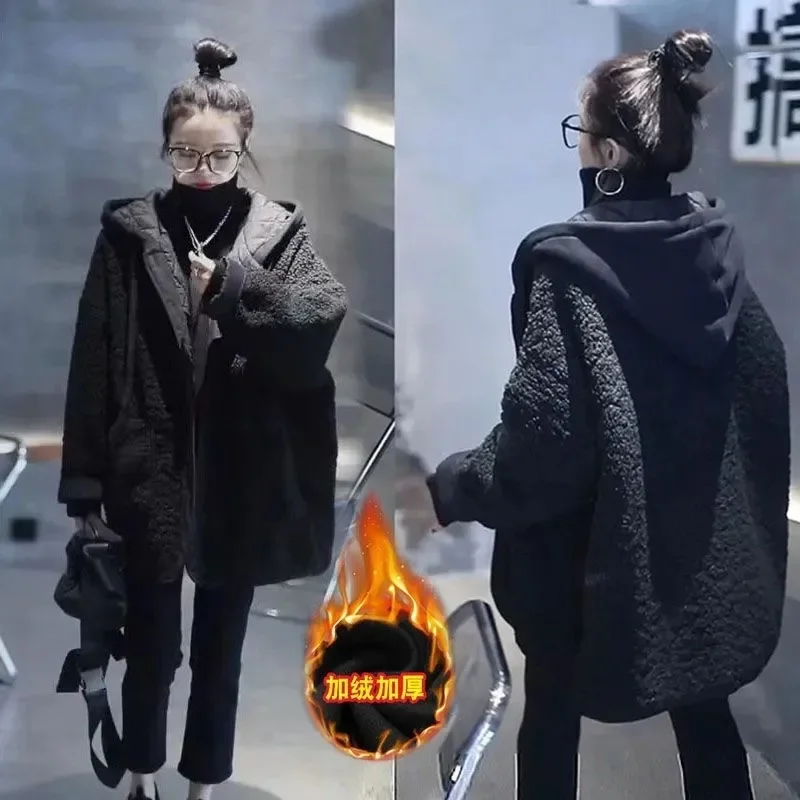 2023 Fashion Lamb Fleece Coat Women's Autumn  Winter Fashion New Splice Fake Two Piece Sweater Hooded Loose Versatile Large Coat