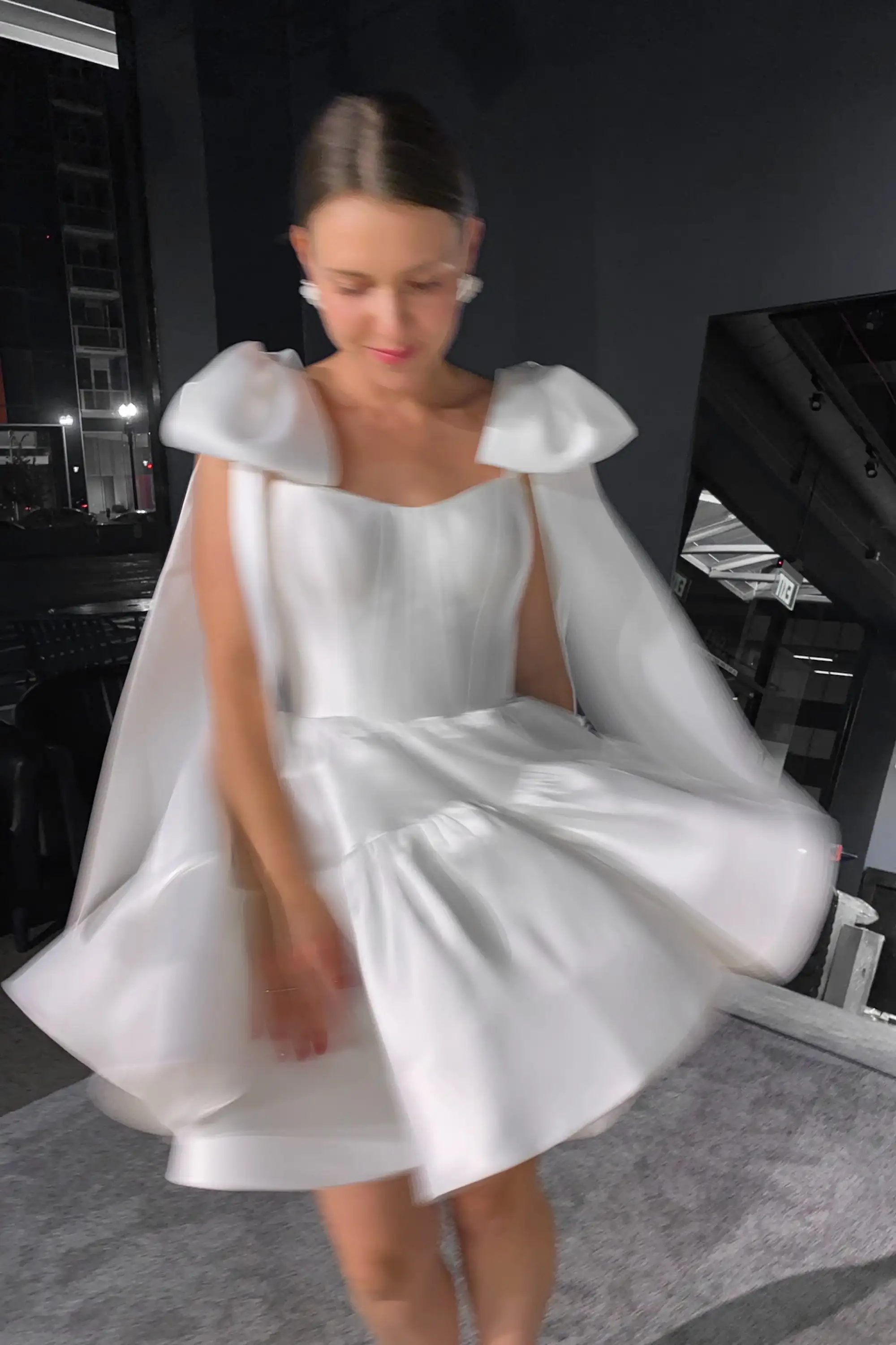 Elegant A-line Mini Wedding Dresses Satin Bow Tie Straps