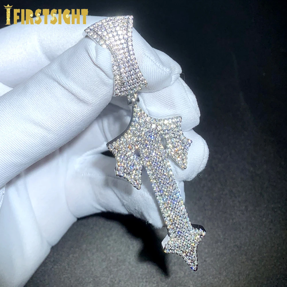 2022 New Iced Out Bling Hip Hop Cross Sword Pendant Necklace Gold Plated CZ Cubic Zirconia Swords Charm Necklaces Men Jewelry