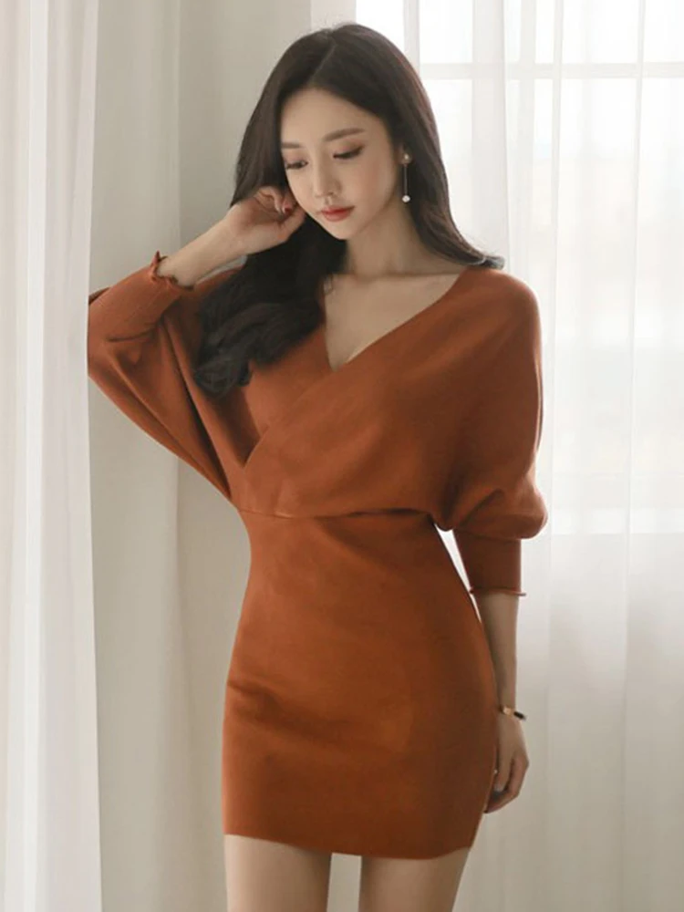 

New Fashion Ladies Knitted Stretchy Short Dresses Women Sweater Casual Batwing Sleeve Bodycon Mini Dress Vestidos Street Clothes