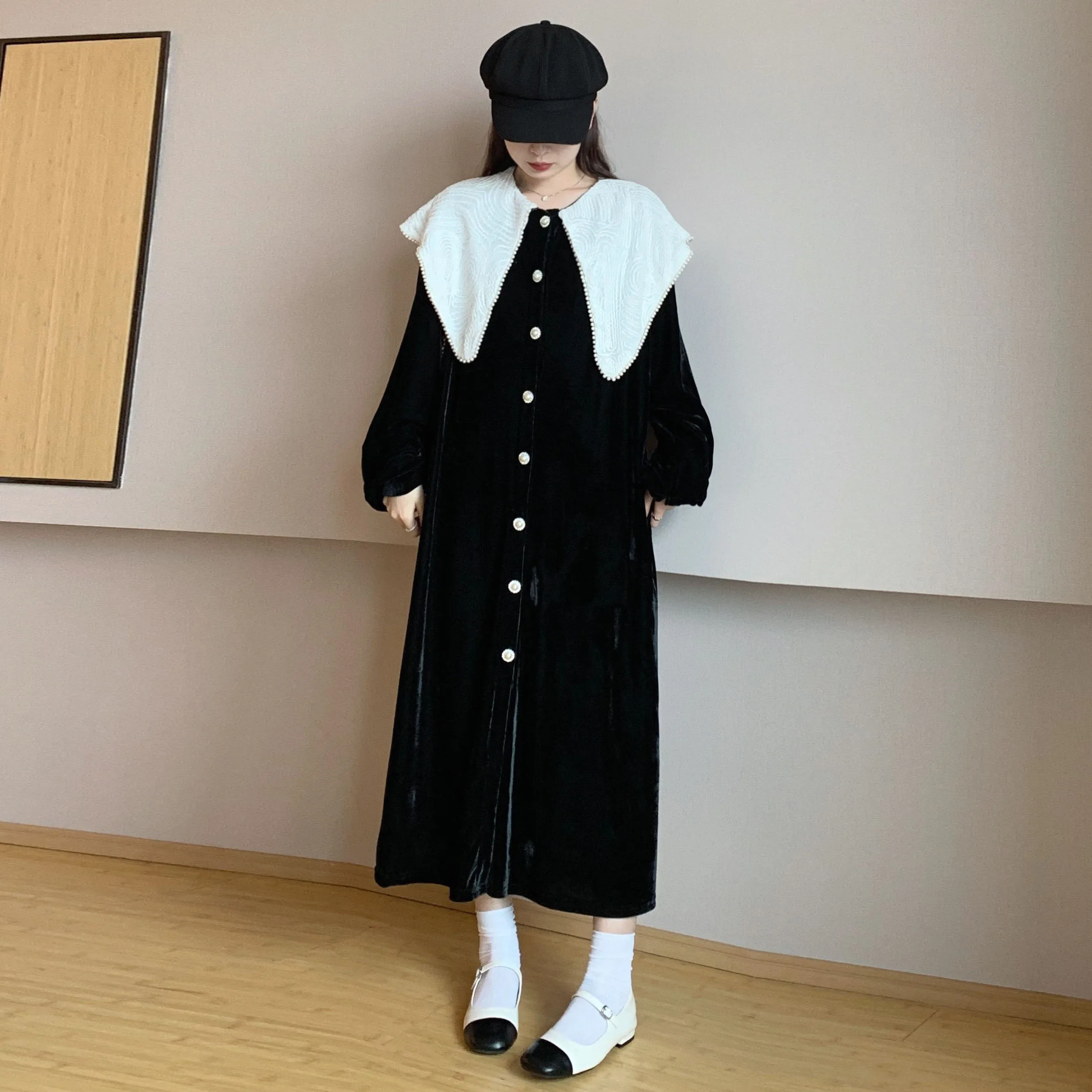 

Elegant Velvet Long Dresses For Women 2023 Female Large Size 4XL Autumn Winter Vintage Loose Black Single-breasted Party Vestido