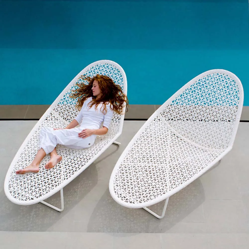 Outdoor Rattan Lounge Chair Beach Pool S Shaped Bed Simple Stable Durable Non Slip Foot Mat Waterproof Sun Protection