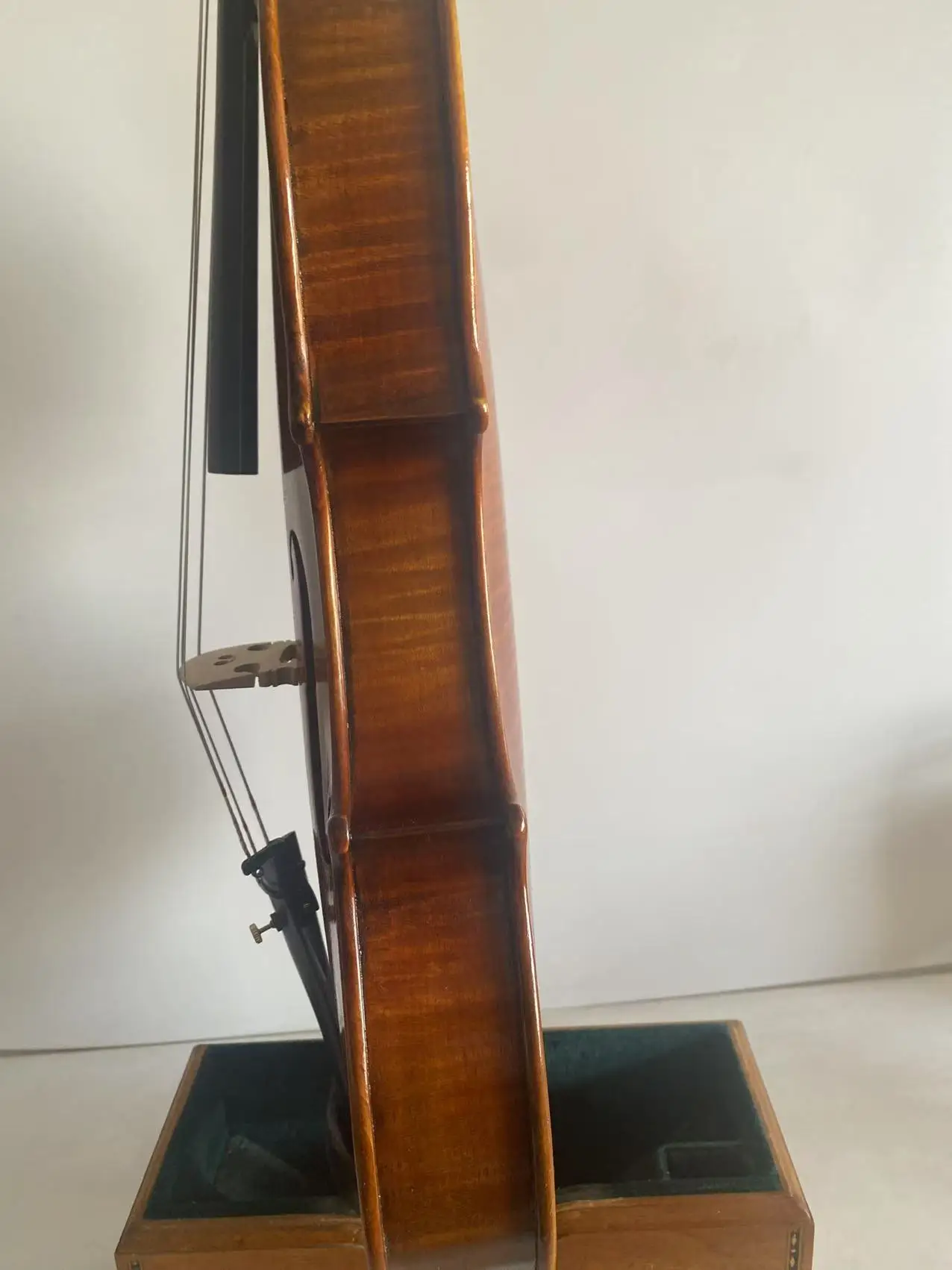 A Strad Viola Copy,,15.5,, inch Master Performance! Warm Deep Tone flamed maple back viola
