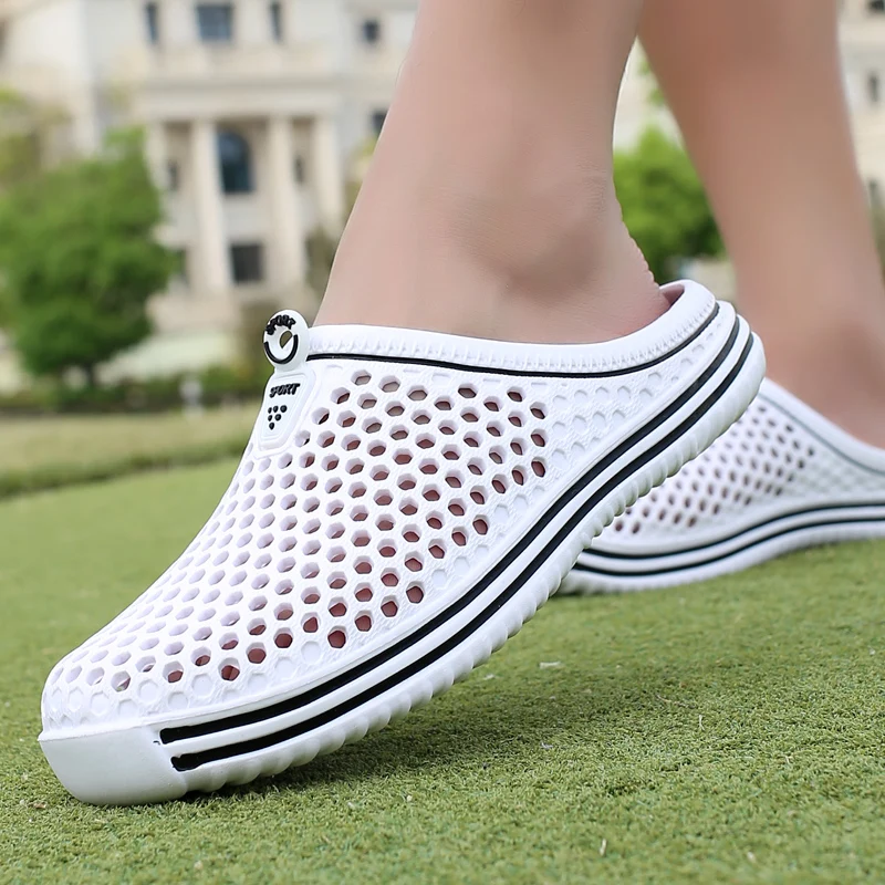

Sandals for Men Pool Shoes Summer Outdoor Beach Shoes Woman Slip on Garden Casual Water Shower Slippers Unisex Zapatos Hombre