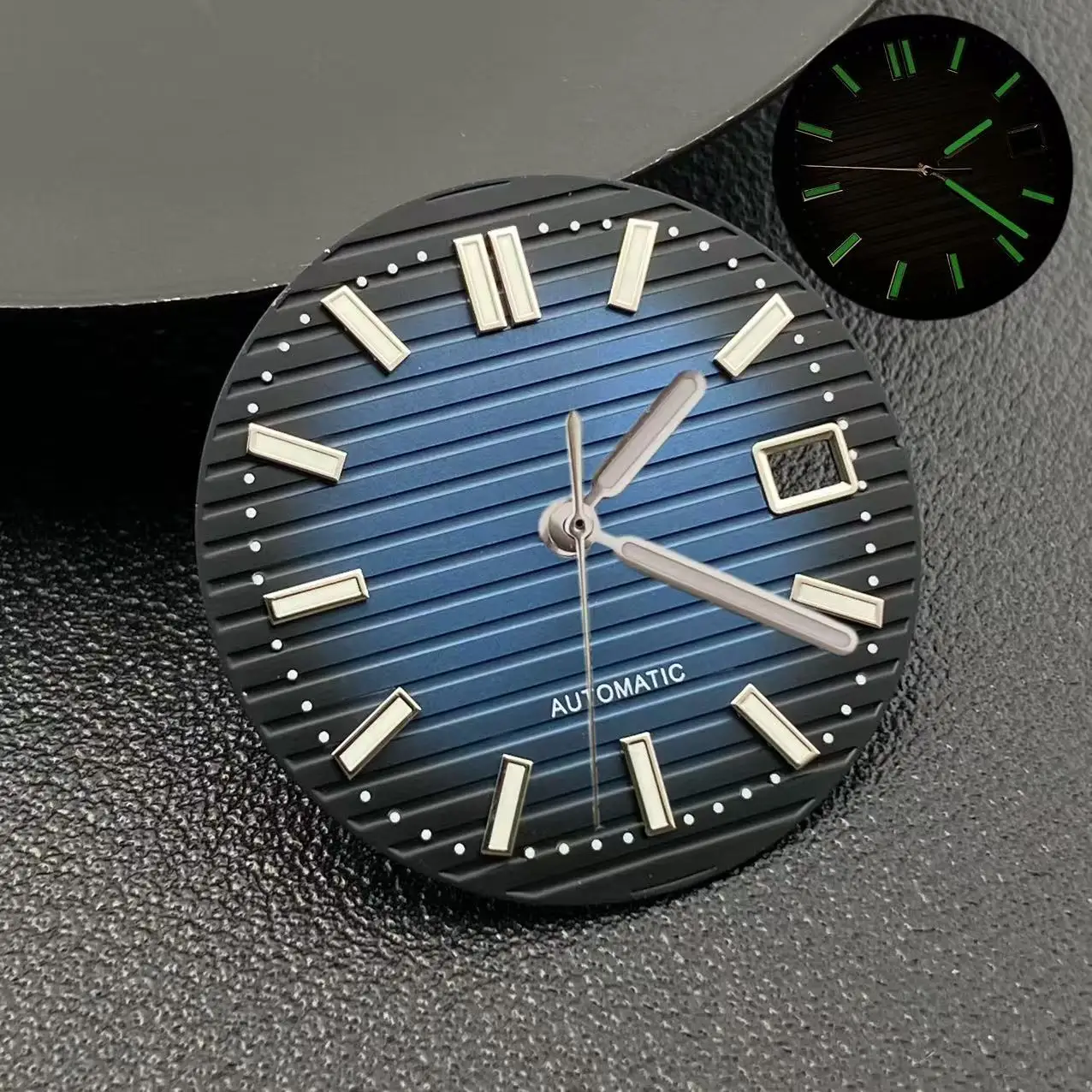 High-Quality 30.2mm Green Luminous Watch Dial with Nautilus Design