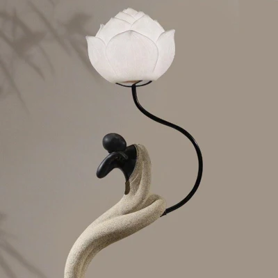 

Simple 6967 modern living room lamp atmosphere household lamp creative personality hall small living room bedroom lamp