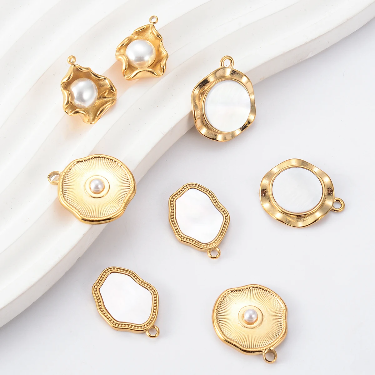 Wholesale 4Pcs/lot Stainless Steel Imitation Pearl Shell Irregular Charms for DIY Jewelry Making Pendant Necklace Accessories 2