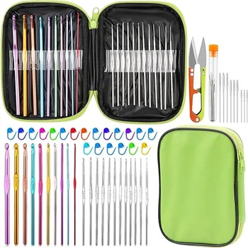 Crochet and Knitting Needles Set 1