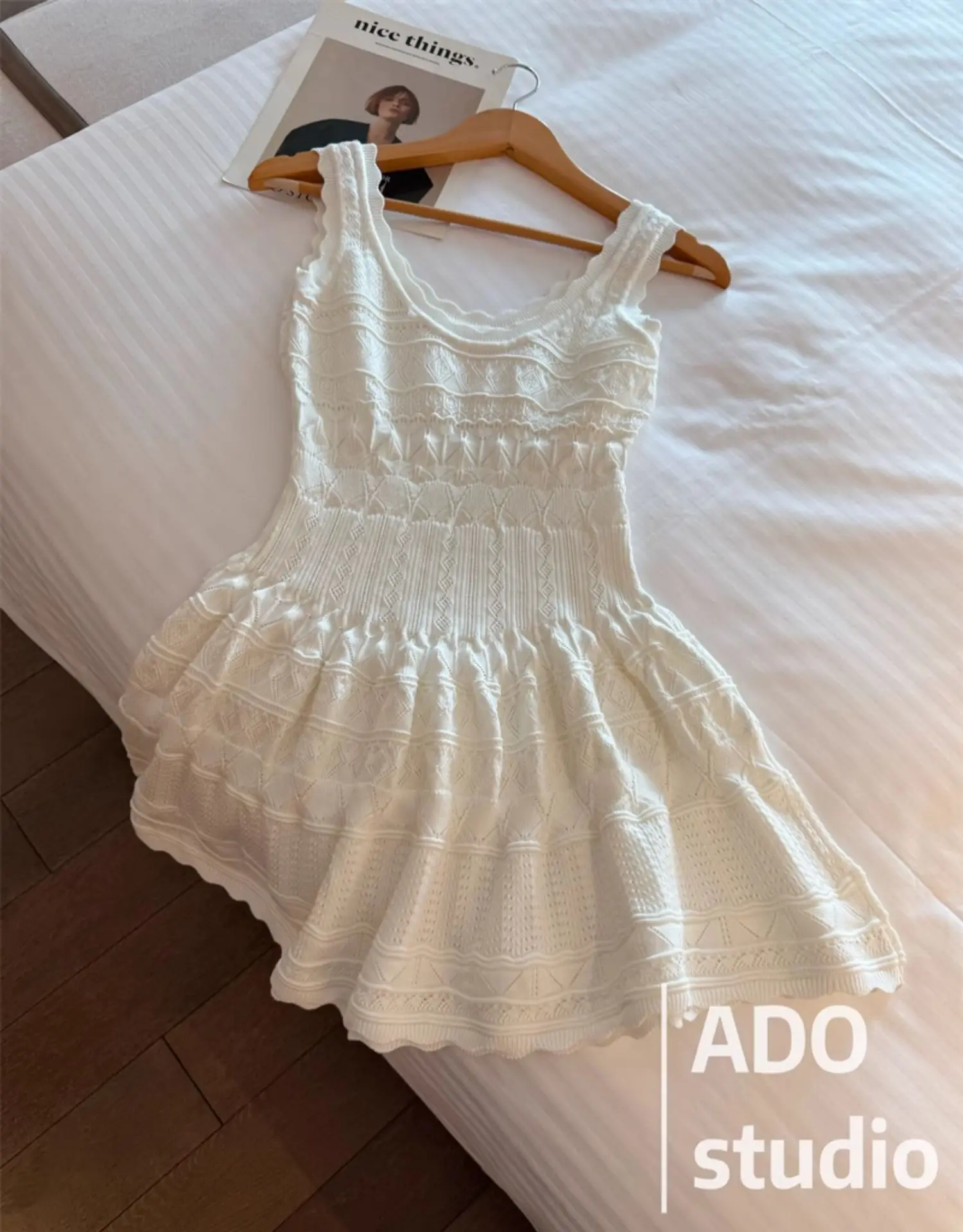 Korobov Solid Color Sweet A-line Dresses Ruffled Knitted Vest Dress for Women Summer French Style Hollow Short Skirt
