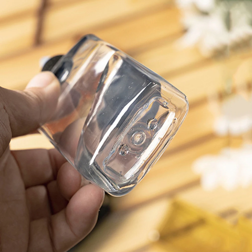 1-4pcs Outdoor Portable Oil Bottle Camping Seasoning Bottle With Twist Top Caps 100mL Sealed Picnic BBQ Oil Seasoning Container