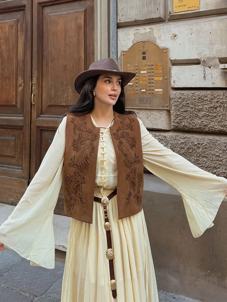 HH Women Elegant Flower Embroidery Vest O Neck Casual Loose Sleeveless Cardigan Waistcoat Spring High Street Outwear Tops