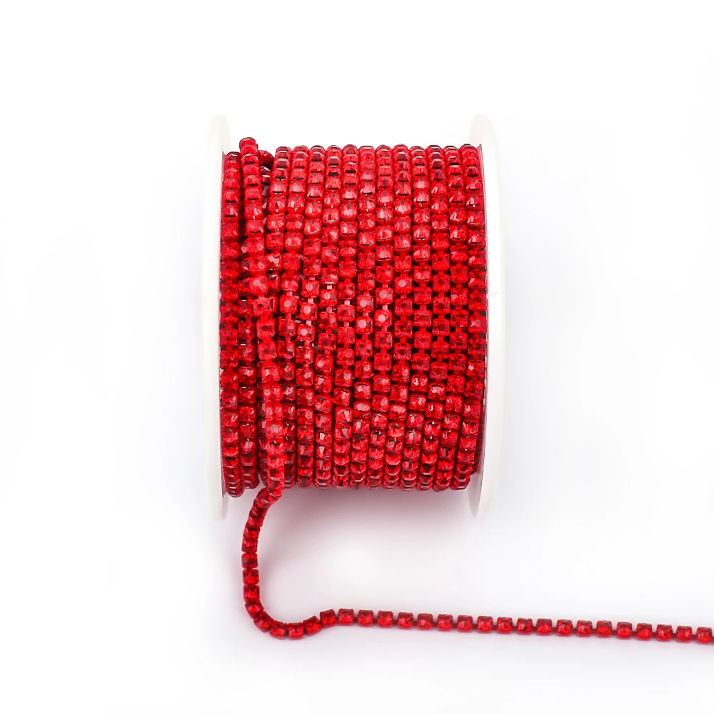 Vibrant Rhinestone Cup Chain with Colorful Base