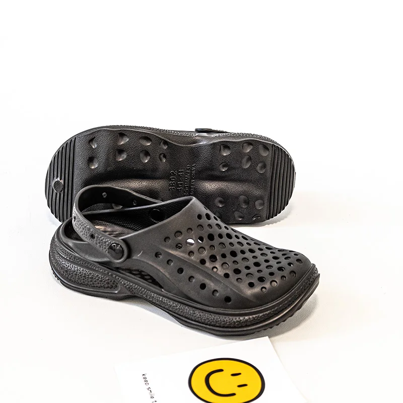 New Slippers Trend Casual Sandals Men's Outdoor Sandals Breathable Beach Shoes Men's Shoes Thick Sole Slip-On Slippers Men
