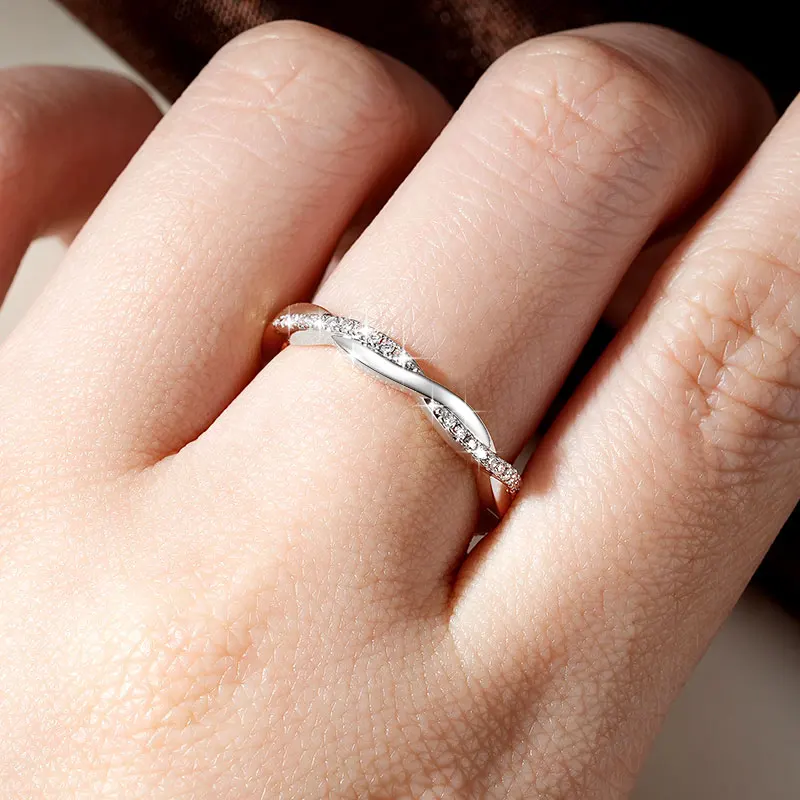 Lnngy Moissanit-Verlobungsring für Damen, 14 Karat Gold gefüllt, Eternity-Eheringe, funkelnder Fingerschmuck, Geschenk – Detail 7