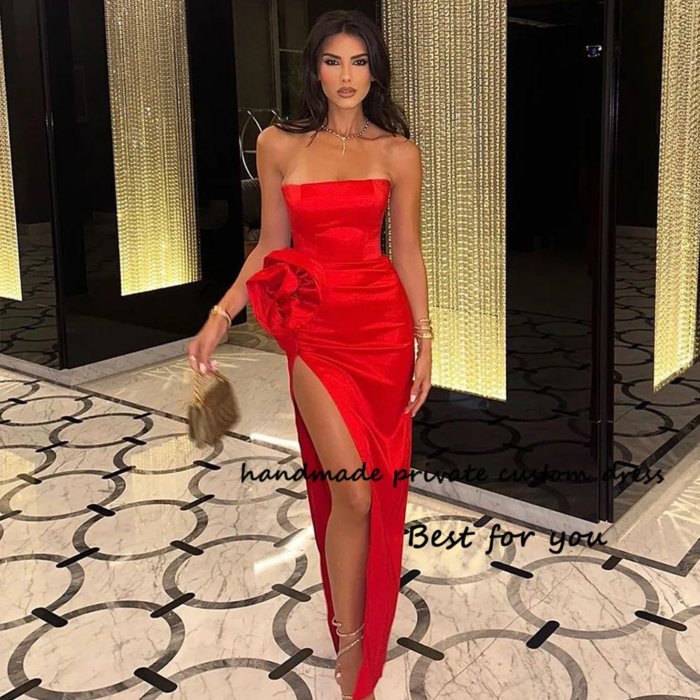 Красные вечерние платья-русалки с разрезом